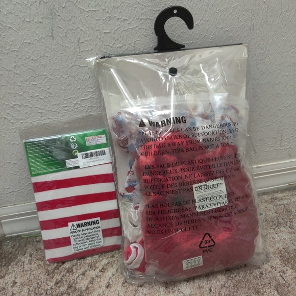 Killer Wendy Costume - Picture 2 of 3